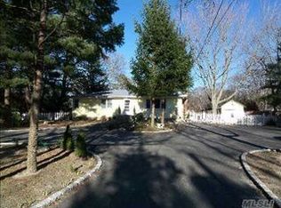 51 S Coleman Rd, Centereach, NY 11720