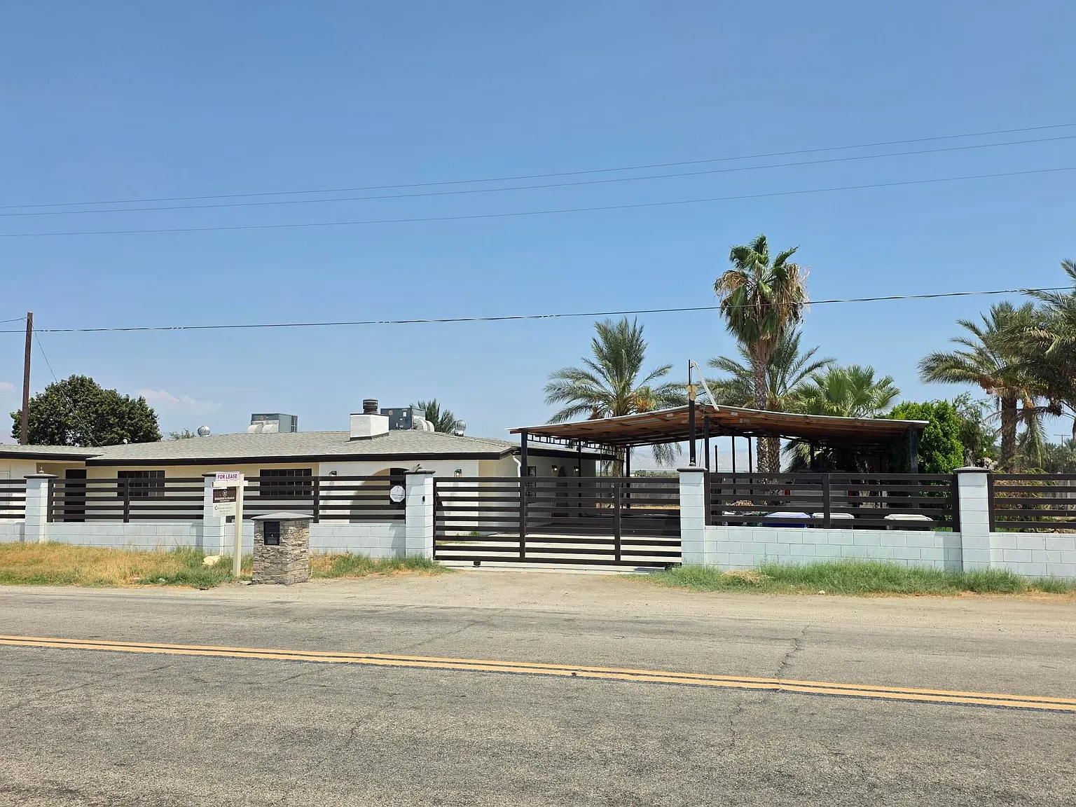 4 bed, 1950 sqft, $3,500 — Photo 2