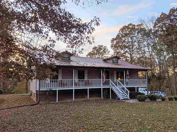 3rd image of 154 Regency Dr