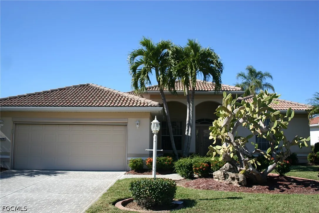3 bed, 2.5 bath, 2133 sqft, $5,000 — Photo 1
