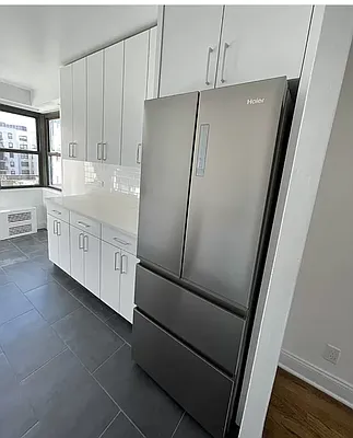 Rented by Douglas Elliman | media 18