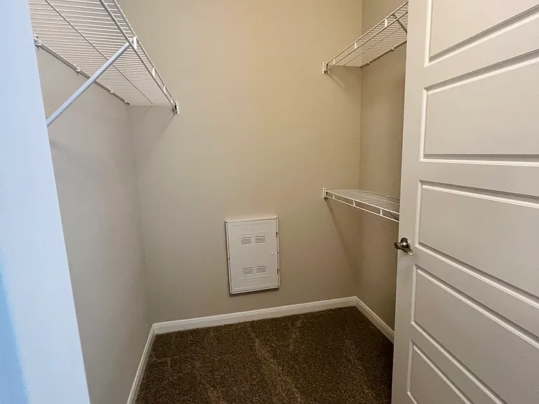 315 Willow Grove Way #817 — Photo 6