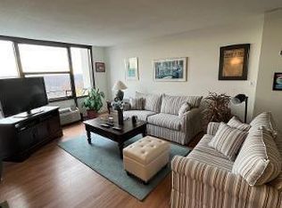 1 Scenic Dr, Highlands, NJ 07732