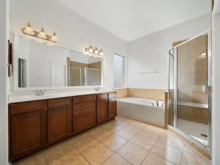 3818 Orchard Springs Ct — Photo 27