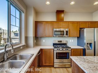 196 NE 79th Ave, Hillsboro, OR