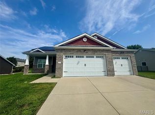 315 Star Ln, Glen Carbon, IL 62034