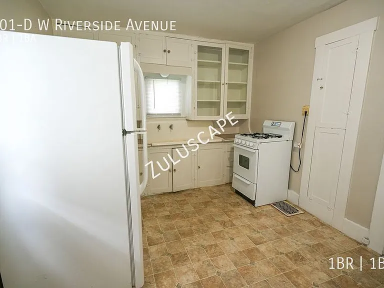 801D W Riverside Ave — Photo 2