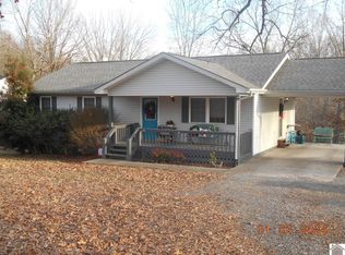 503 Hillview Dr, Cadiz, KY 42211