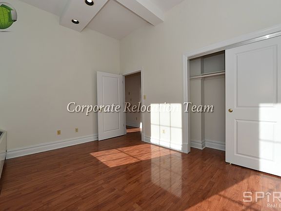 4th image of 45-02 Ditmars Blvd #318