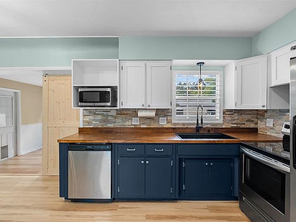 5th image of 7690 91st St