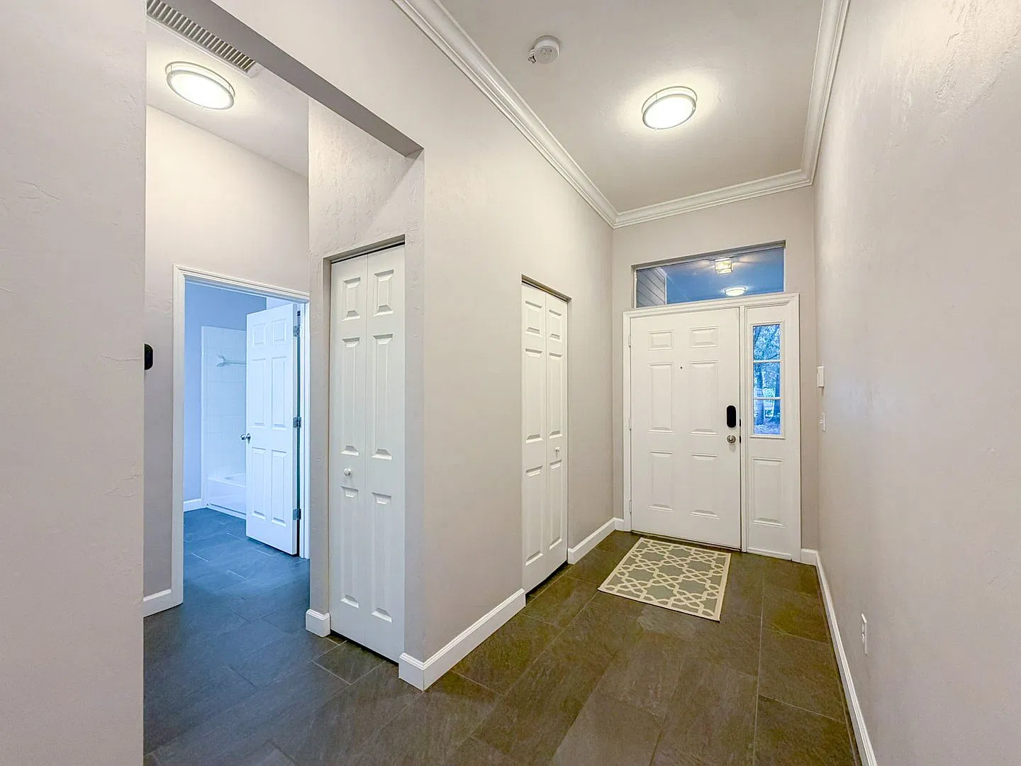 3BR/2BA House in Haile Plantation! — Photo 4