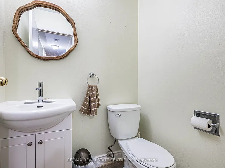 49 Rhonda Rd #121 — Photo 23