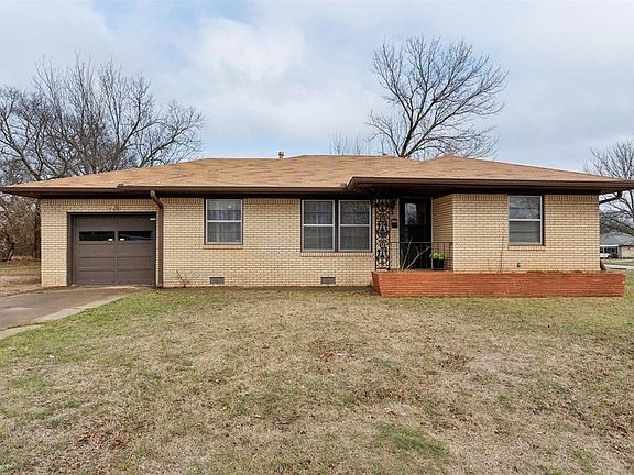 2nd image of 1301 Rickey Rd