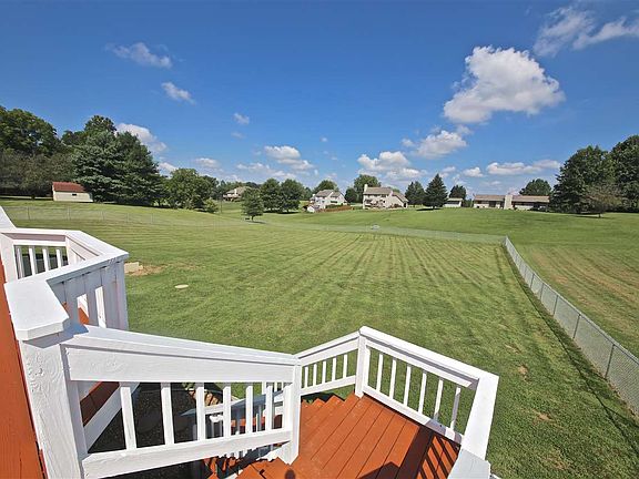 5th image of 2509 E Bradford Ct