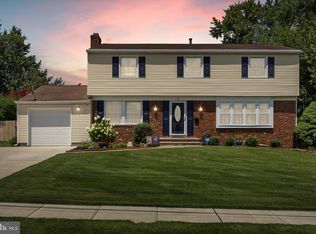 13 Rutgers Dr, Delran, NJ 08075