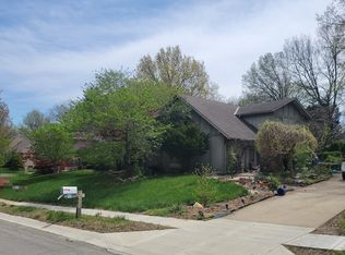 4909 NW 80th St, Kansas City, MO 64151