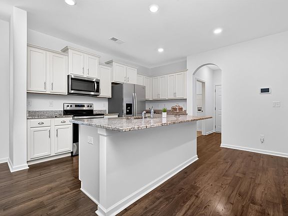 5th image of 4817 Mountain Gap Dr