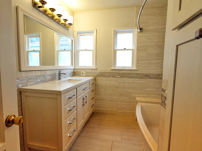 1470 Del Mar Ave — Photo 4