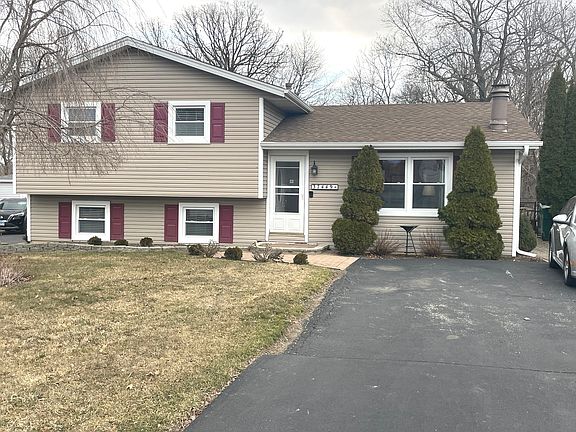 2nd image of 37449 N Piper Ln