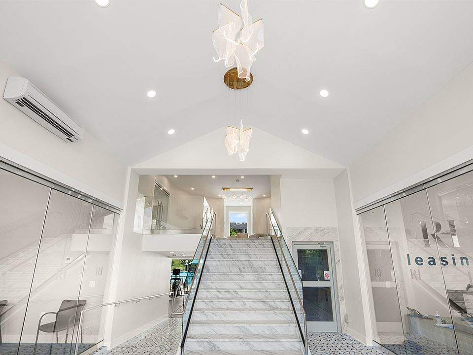 RENHills -ellicott city -foyer (4 of 12)