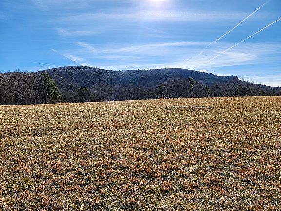 Hanging Rock Mountain