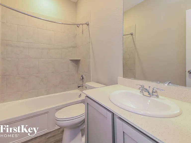 2144 Clarion Dr — Photo 14