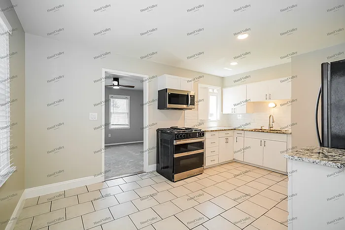 2917 Ashby Rd — Photo 7
