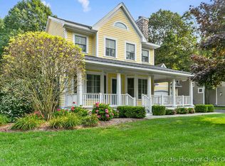 77304 Summers Gate Cir, South Haven, MI 49090