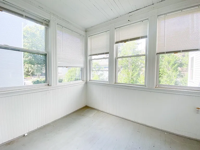 144 Coolidge St #2 — Photo 12