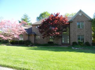 2 Fairway Dr, Edwardsville, IL 62025