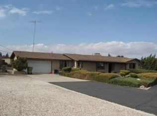 11450 11th Ave, Hesperia, CA 92345