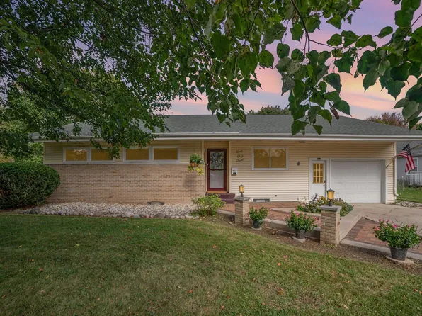 1002 Glencoe Rd, Alma, MI 48801