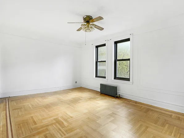 345 Montgomery Street image 9 of 16