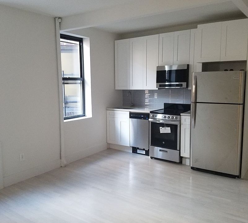 1st image of 55 Linden Blvd APT 6