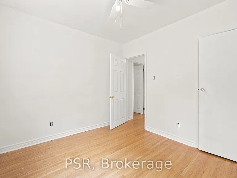 531 Rodd Ave #UPPER — Photo 23