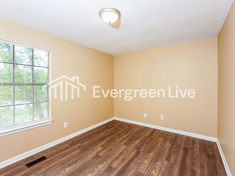 5541 San Marcos Dr — Photo 11