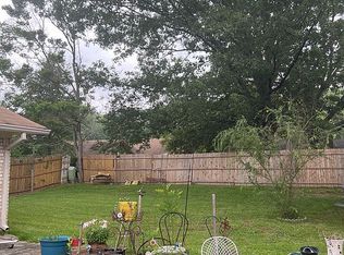 1519 Hawthorne Pl, Clinton, MS