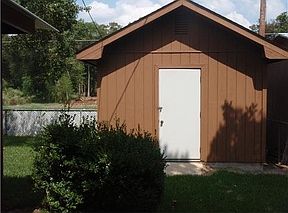 5th image of 5718 Larkspur Dr
