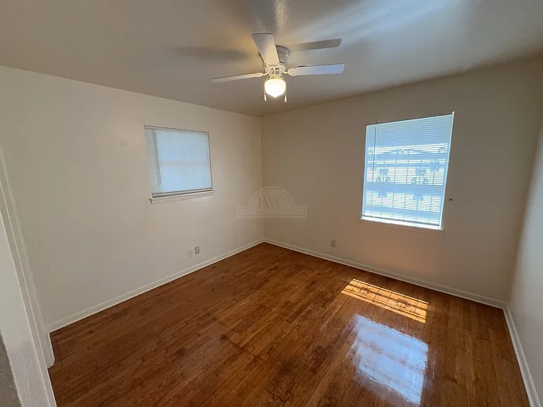 3105 June St — Photo 10