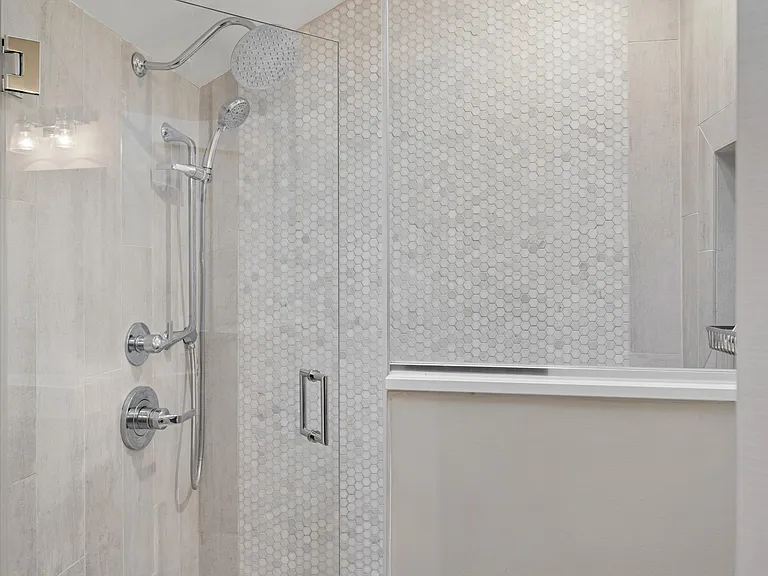 570 Hampton Rd #22 — Photo 18