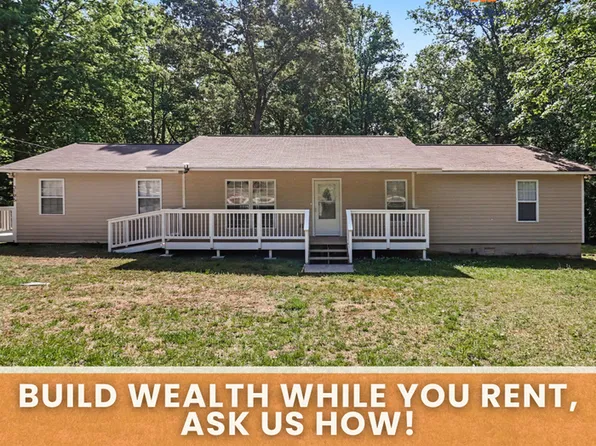 3196 Wallace Lake Rd, Douglasville, GA 30135