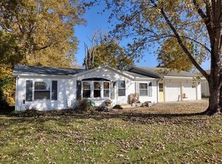 2782 E Rader Rd, Warsaw, IN 46582
