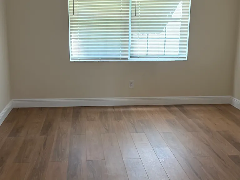 764 Lakewood Dr — Photo 9