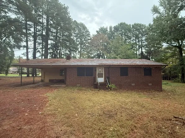 620 N Ray Rd, Clarksville, AR 72830