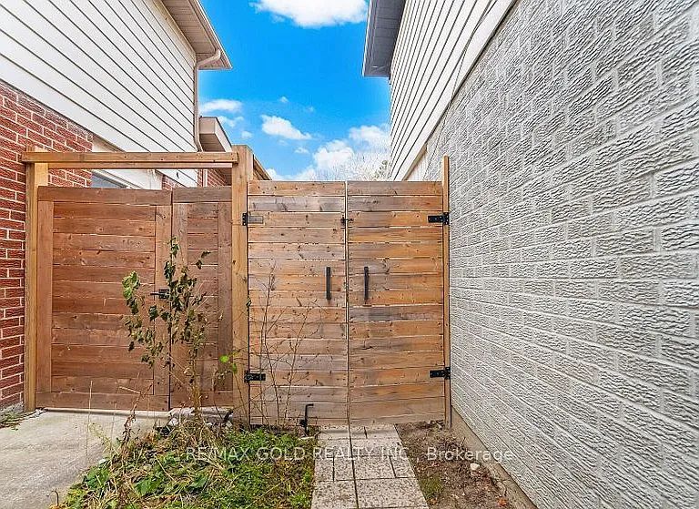 2673 Kingsberry Cres #BASEMENT — Photo 17