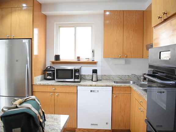 3rd image of 31-29 42nd St #2A