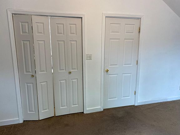 5th image of 3222 N Washington Blvd
