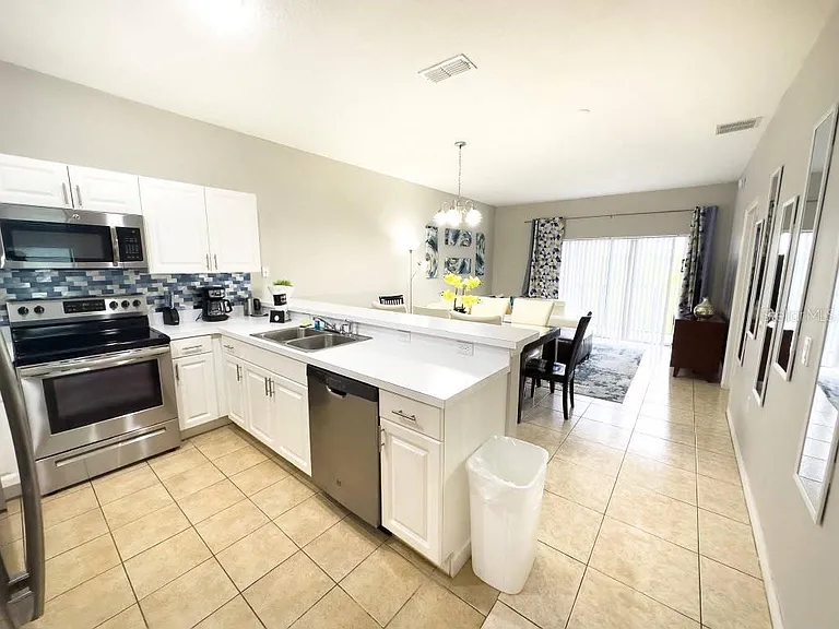 3137 Sun Lake Ct #A — Photo 9