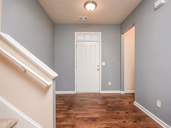 5th image of 8588 Braylen Manor Dr