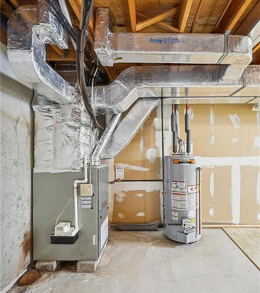 17 Oak Forest Dr #2 — Photo 33